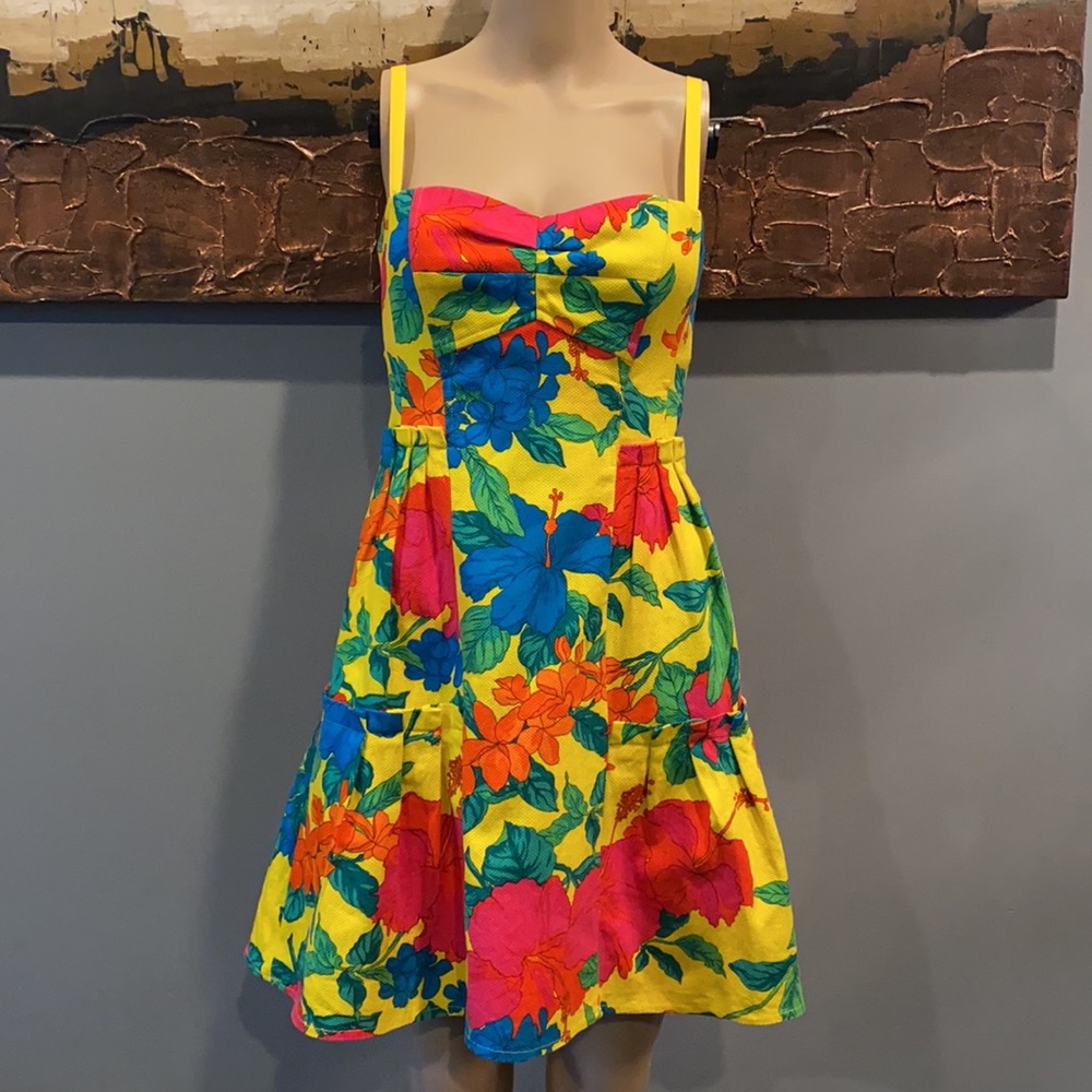 Beautiful and vivid Nanette Lepore dress used once - Picture 7 of 17